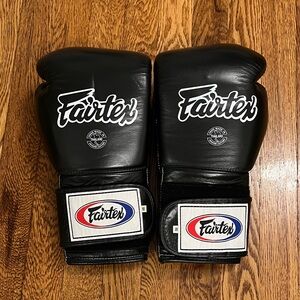 Fairtex Black Boxing Gloves